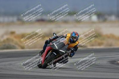 media/Nov-15-2025-Race Pace (Sat) [[8de605a2d8]]/Non Verified Riders (1st 20 Minutes)/Turn 4 (1010am)/